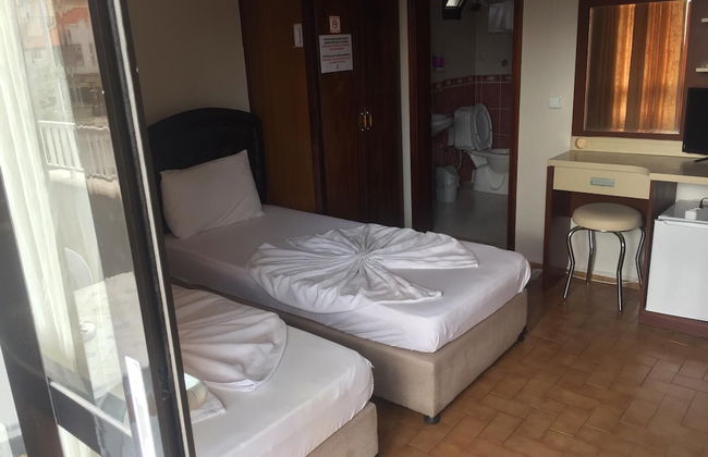 Defne Zevkim Hotel - Foto 2