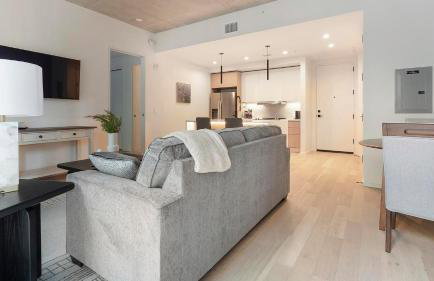 Landing Stunning 1BD Yoga Studio Gym - Foto 24