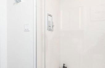 Lux 2BR w Gym Pool sleep 6 in Assembly Square - Photo 15