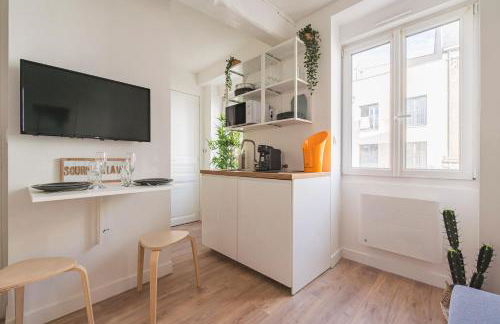 FLORA,centre Reims,parking privé - Foto 8