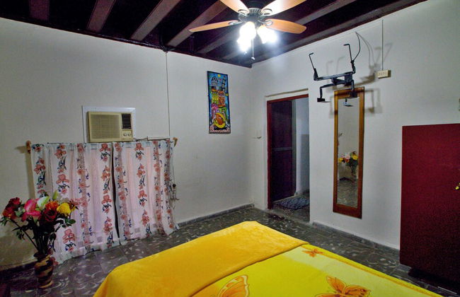 Aparthotel in Havana - Photo 8