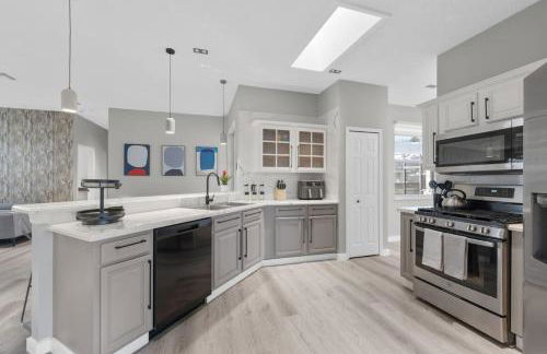 Vacation Sunset Home with Private Pool and Grill 5390 - Photo 13