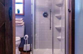 Cozy Cabin Gateway with Pool and Firepit - Foto 9