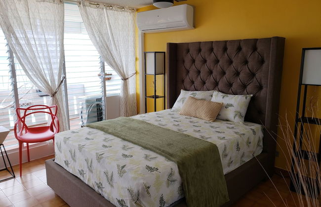 Gorgeous Beach Front Studio - Photo 2