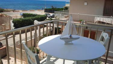 IL SALUTO DEL SOLE - Foto 3