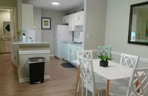 Studio 415 Spring Lake - Fayetteville near Fort Bragg - Accessible 1st Floor with Self Check-in - Perfect for short or long-term stays - Foto 1