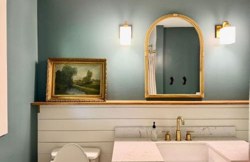 Creekside Base for Hiking and Biking, Near Downtown - Foto 18