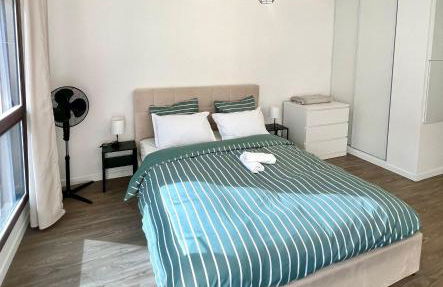 L'ébène de Pierrefitte, proche de Paris - Foto 1