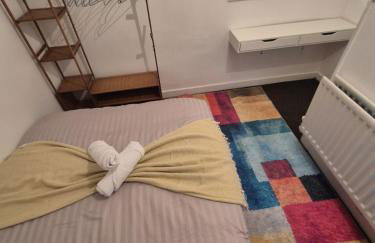 COZY Apartment 4 - Photo 30