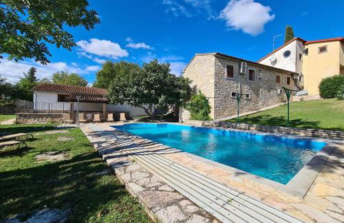 House Vidulini 2134 - Photo 1