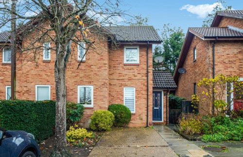 Milton Keynes 3BR, Stylish Home, Sleeps 5, Families Stays, Parking , Free WiFi - Photo 34