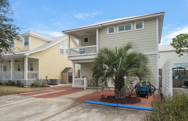 Beach Cottage w/ Backyard Oasis - Quiet Neighborhood in BMB - Foto 42