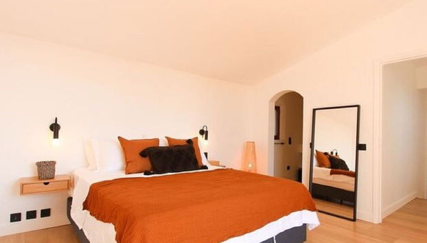 Majestic Holiday Home in Grimaud With Private Pool - Foto 2, Habitación