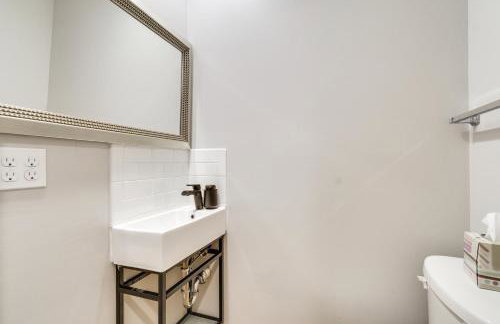 Waterfront Getaway on Sodus Bay Prime Location! - Foto 22