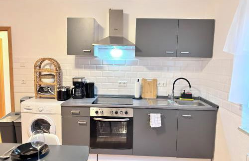 RtR Herne - For up to 5 Guests - 3 Bedrooms - Parking - Modern - Central - Fully Equipped - Foto 8