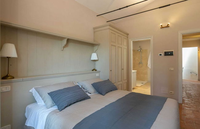 Plush Holiday Home in Cortona with Hot Tub - Foto 5