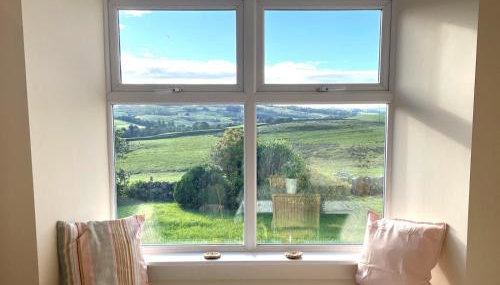 Beautiful 5BR Rural Cottage with Outstanding Views - Pass the Keys - Foto 3, Other