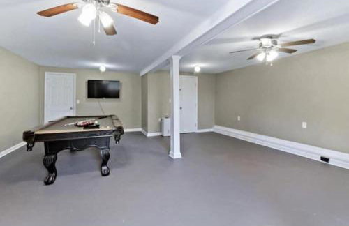 Travis' Place - Convenient and Affordable Location - Foto 15