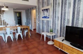 Espacioso Duplex en Última Planta Marina Sant Jordi - Foto 15