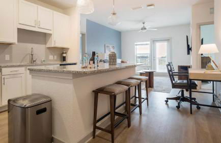 Landing Stunning 1BD Clubhouse Pool - Foto 35