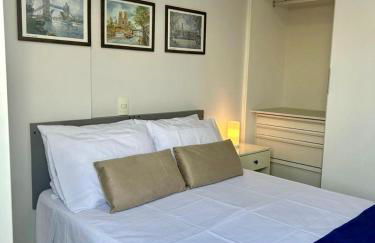 Apartamento com Piscina - Melhor Localização - Foto 2