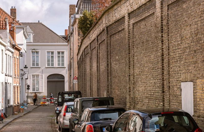 Charming Town-house in the Center of Bruges - Photo 12
