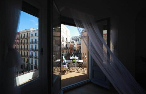 El Faro Apartaments Suites - Plaça de la Font - Foto 37