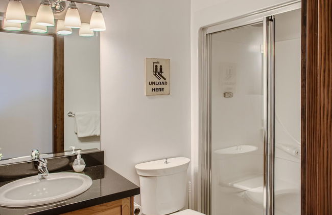 The Crescent by Okanagan Premier - Foto 16