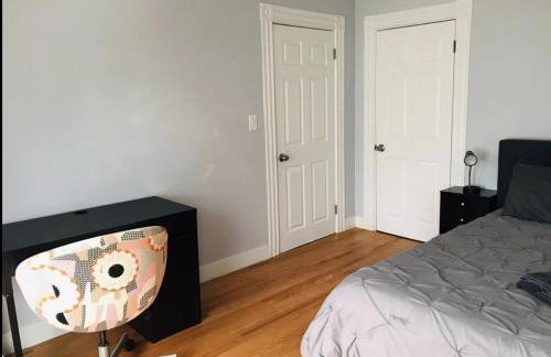 Renovated 3BR Near BU, BC & Green Line, Ideal for Long Stays - Foto 10