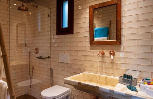 Klaritz Luxury Suites - Photo 35