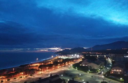 Apartamento con terraza, vistas playa y montaña - Foto 73