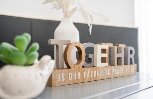 Spacious 3 Bed Flat-Free Parking-by Holiday Homes - Foto 11