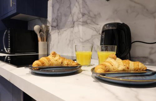 Perfect Booking 2 Bed Home in Merthyr Tydfil - Photo 29