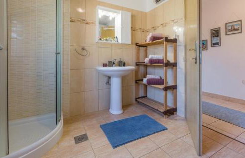 3 Bedroom Lovely Home In Savudrija - Foto 25