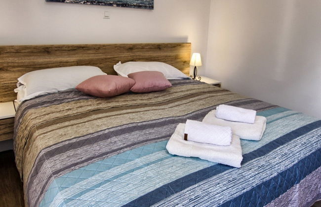 Apartments Victoria - Photo 4