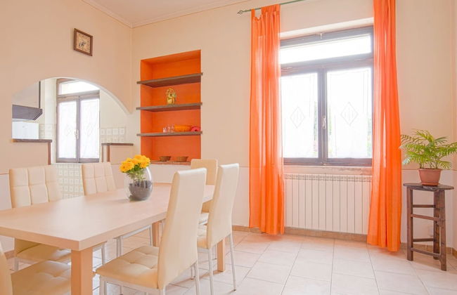 Villa in Italy With Private Garden Retreat - Foto 23