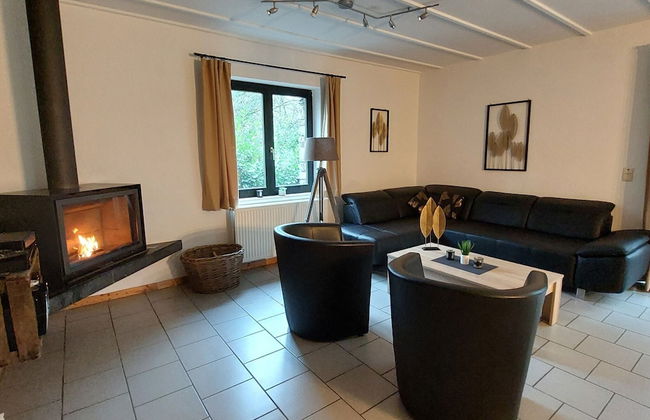 Rustic Holiday Home with Sauna & Hot Tub in Wooded Area - Photo 15