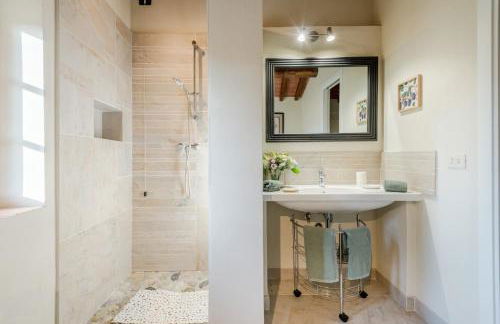 Grumo Farmhouse with Private Pool and View near Lucca - Foto 57