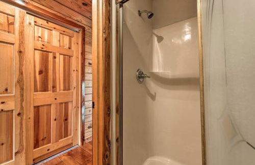 Eureka Springs Area Cabin with Deck and 7 Acres! - Photo 26