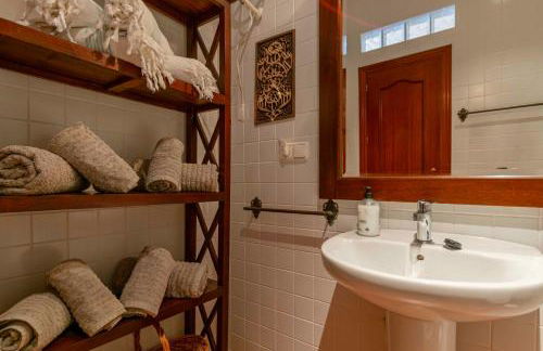 Mediterráneo Outdoor Pool - Photo 21