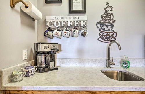 Hiawassee Home with Fire Pit and Furnished Deck! - Foto 17