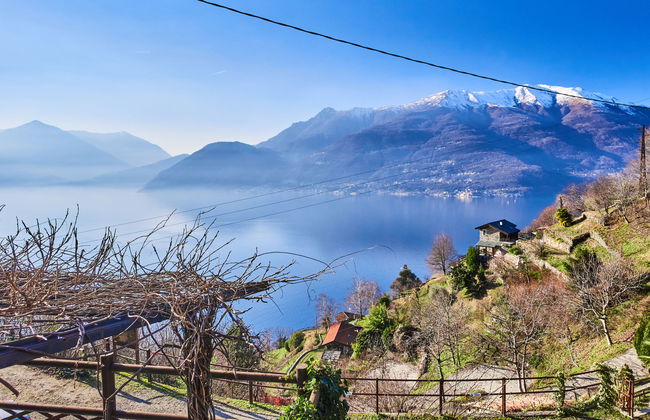 2 bedroom Apartment in Bellano with garden - Photo 29