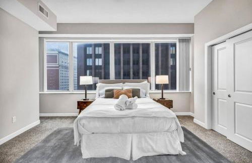 SkyTower 2BD | Parking Available | Downtown - Photo 30