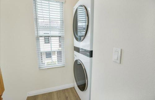 Stylish Pasadena Stay Near Old Town & Rose Bowl - Photo 10