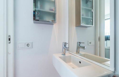 Can Ema, villa moderna con piscina frente al mar - Foto 47