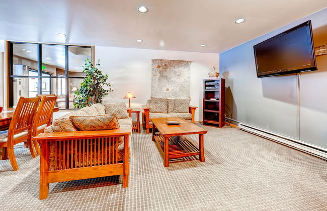 Cedars Lodge Condos by CRMR - Foto 2