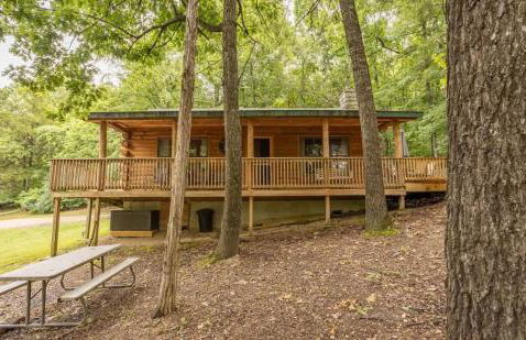 Table Rock Lake Cabin - Sassafras #14 with Lake Access Hot Tub Outdoor Pool - Foto 2