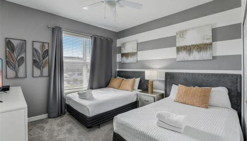 2940 - Elegant 5BR Villa at Storey Lake Resort Comfort Luxury and Proximity Disney and Universal - Foto 4