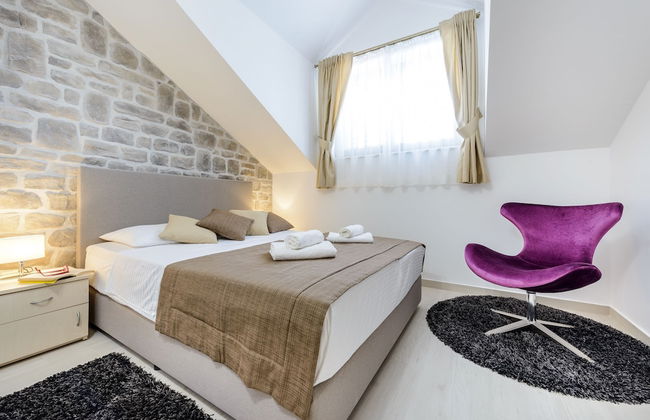 Holiday Home with Private heated Pool, Sea view & Basketball Court - Foto 3