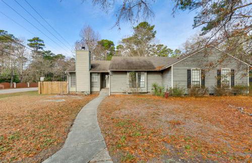 7 Mi to Beach! Wilmington Family Gem with Yard - Foto 22